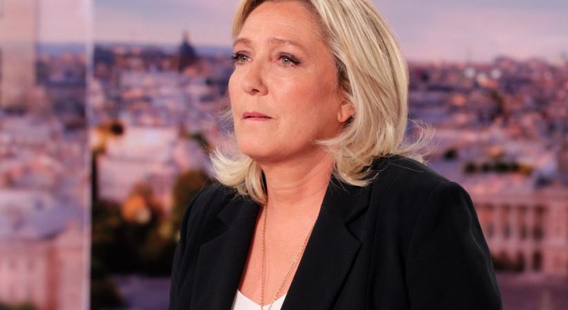 Le Pen pártja vezet az EP-választások előtt a francia közvélemény-kutatásokban