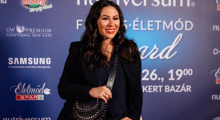 Megyeri Csilla tíz évvel ezelőtti fotót osztott meg magáról és kedveséről