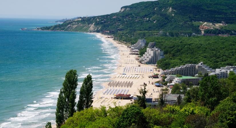 Mebolondult az időjárás: visszatért a strandidő, ez már tényleg nem normális