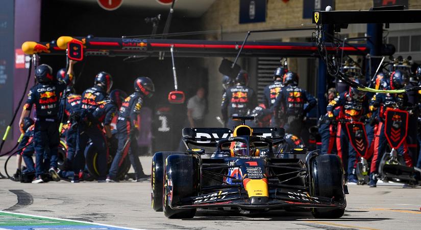Marko elmondta, mi okozta Max Verstappen fékproblémáját az Amerikai Nagydíjon