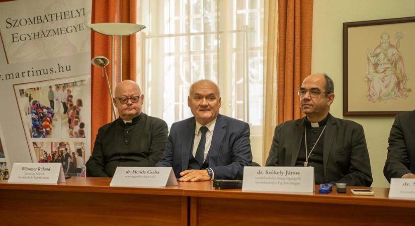 Közösen tartottak sajtótájékoztatót, Hende Csaba mégis lehagyta posztjáról Nemény Andrást