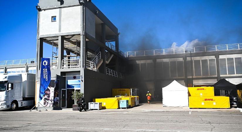 Robbanás történhetett, kiürítették a Formula E paddockját!