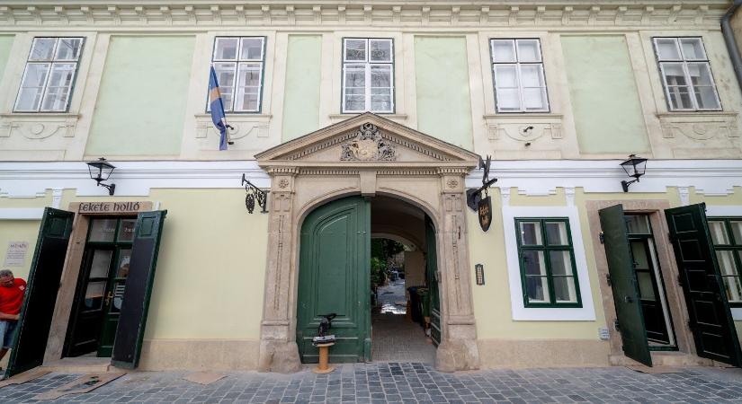 Új köntösben a Budai Vár egyik ikonikus kisvendéglője