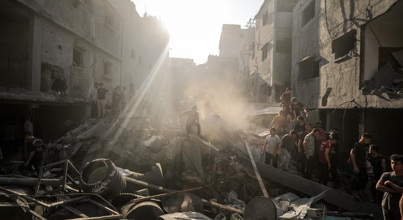 Újabb légicsapásokat mért a Hamász állásaira az izraeli hadsereg