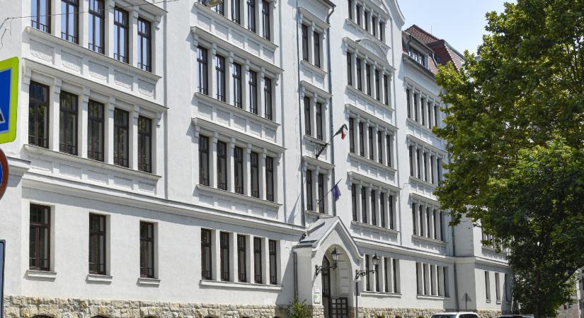 A bemutató előtt egy nappal megvágták az ’56-ról szóló színdarabot egy újlipótvárosi iskolában