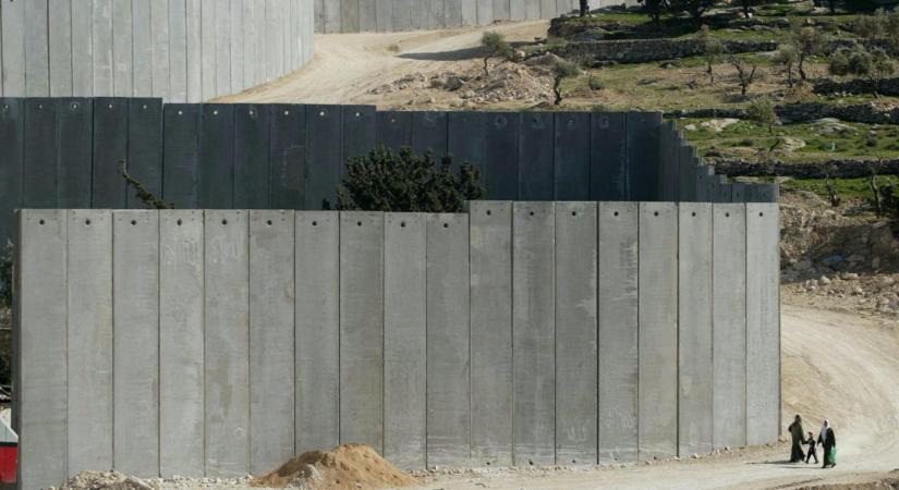 Megerősítette a Külügyminisztérium: magyarokat is túszul ejtett a palesztin terrorszervezet