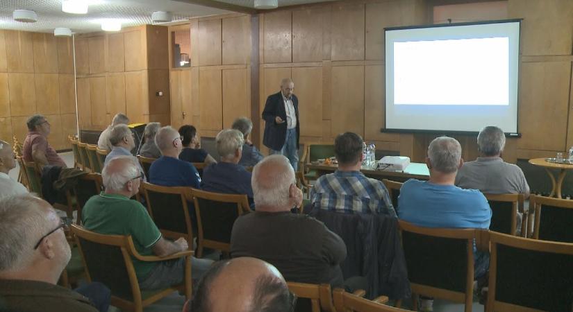 Kerekasztal beszélgetésre várták az érdeklődőket