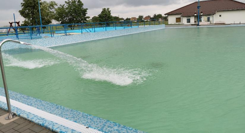 Pest megye legolcsóbb gyógyvizes fürdőjének szaunája is lesz