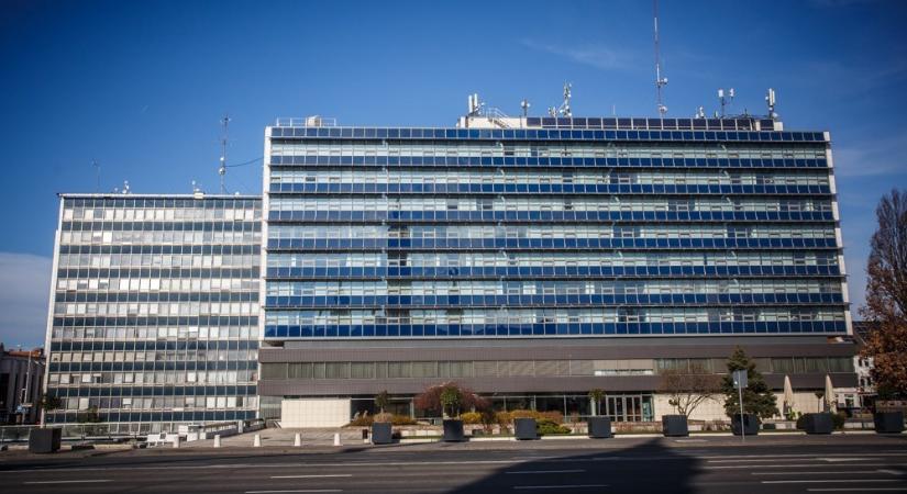 Kolozsváry Ernő nevét viselheti majd Győrben a megyeháza melletti tér