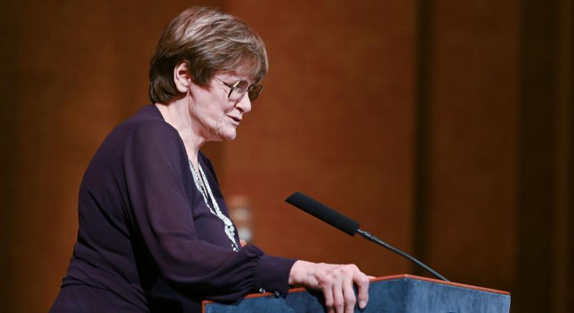 Kiborult Karikó Katalin: ismét visszaéltek a nevével az internetes csalók