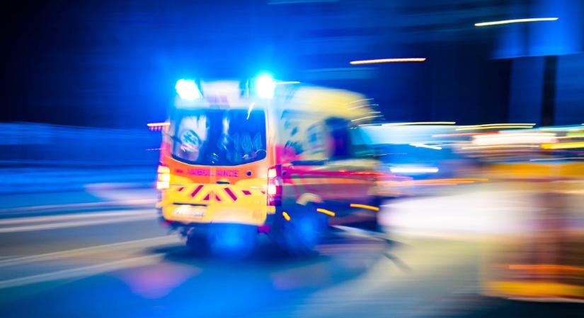 Brutális, mekkora szél tombolt: felborított egy menetrend szerint közlekedő autóbuszt