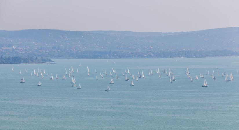 Elkészült a vizsgálat a Balaton vízminőségéről: erre jó ideje nem volt példa a tóban