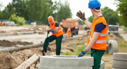 Egy elemzés szerint 17,4 százalékkal nőtt a fizikai dolgozók órabére