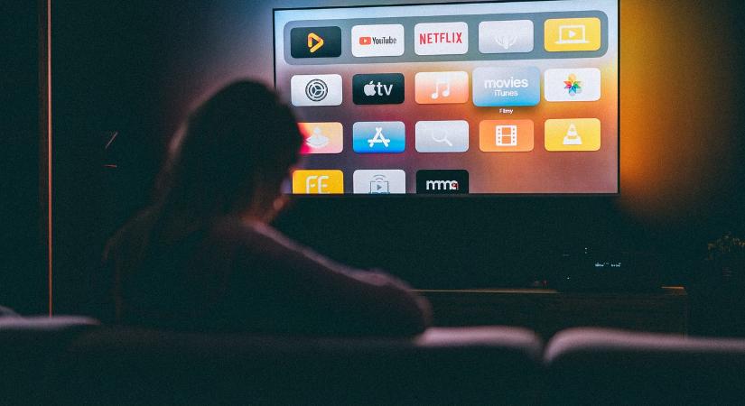 Az internet a világ negyedik legnagyobb kibocsátója, a tech cégeknek és nekünk is változtatnunk kell