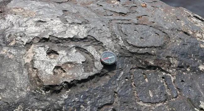 A súlyos szárazság miatt napvilágra került több mint 100 petroglifa Brazíliában