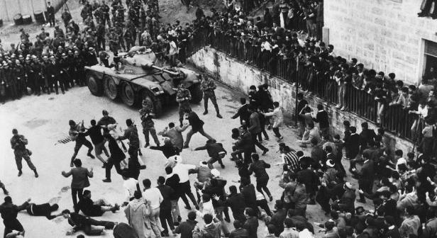 1954. november 1.: Megkezdődik az algériai háború