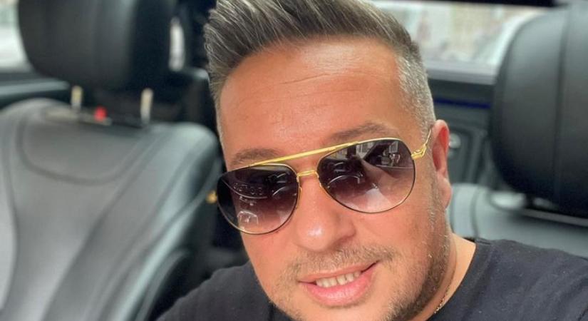 L.L. Junior gyengének találhatta a Petőfi hídi gázfröccsöt, lecserélte Mercedesét egy Rolls-Royce-ra