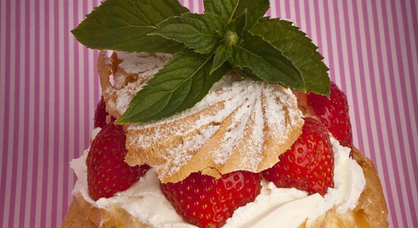 Közel 40 féle torta akár másnapra is, sokszínű süteménykínálat családi cukrászdánkban!