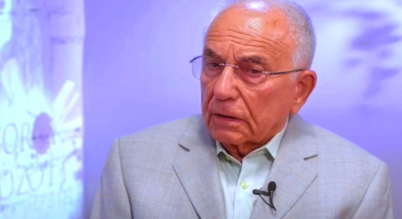 „Más érzelmek ezek” – 87 évesen elvált, de újra rátalált a szerelem. Ma 91 esztendős a legendás magyar televíziós, Vitray Tamás