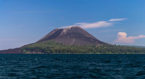Erősen mozgolódik az Anak Krakatau