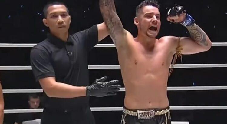 Szána Patrik történelmet írt a ONE Championship-ben aratott győzelmével!
