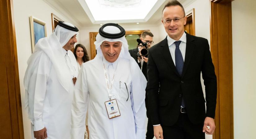 Katar segíthet kiszabadítani a magyar túszokat?