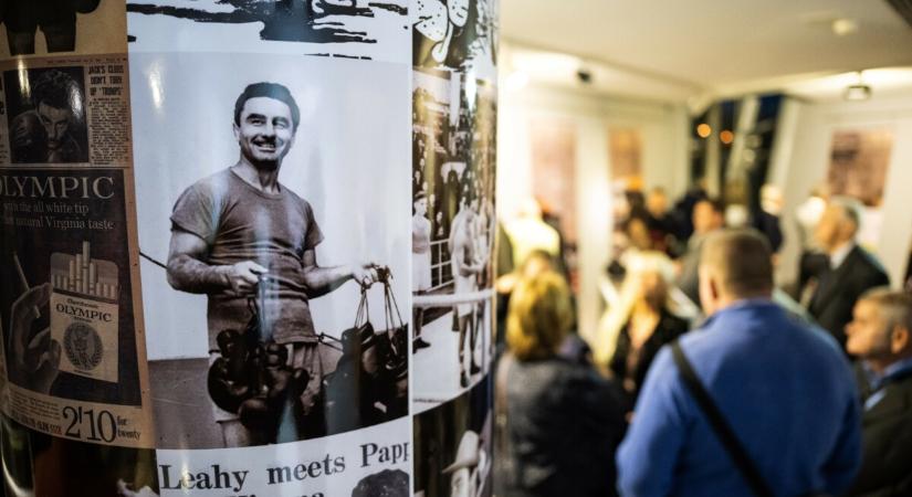 Kiállítás nyílt a 20 éve elhunyt Papp László emlékére