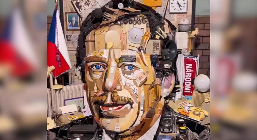Van, ami tényleg egészen elképesztő: életre kel Václav Havel néhai cseh köztársasági elnök puzzle-szobra