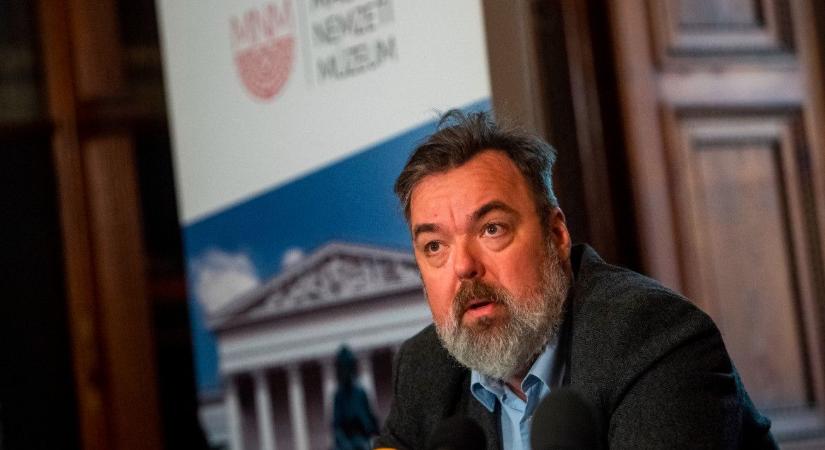 Londonig ment a híre, hogy LMBTQ-tartalom miatt menesztették L. Simon Lászlót