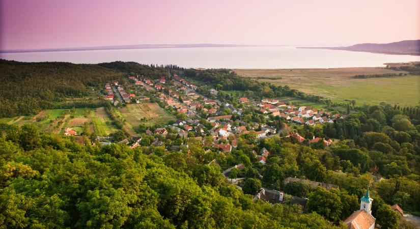 Zalai luxushelyekre irigy az ország: annyi pénzt kalapoznak az utazóktól, hogy azt elkölteni is nehéz