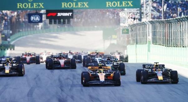 Mi a baj az F1-es sprintekkel?