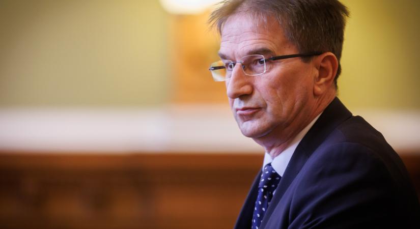 Schadl-Völner-per: A Sülit kell nekiereszteni a Palkovicsnak!