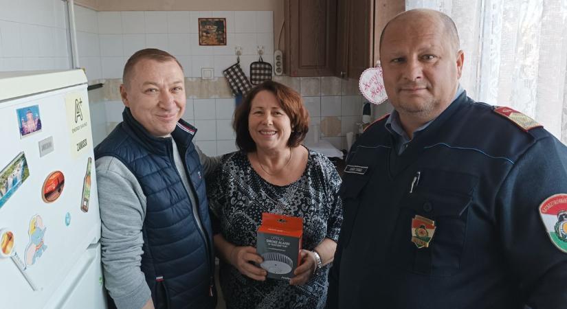 Füstérzékelővel támogatják a CédrusNet idősödő tagjainak biztonságát