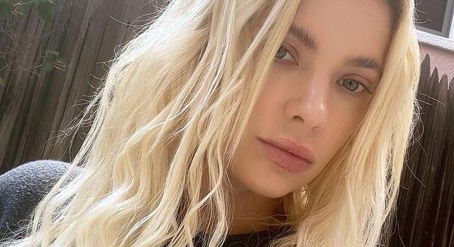 Férjhez ment Ashley Benson, a Pretty Little Liars sztárja!