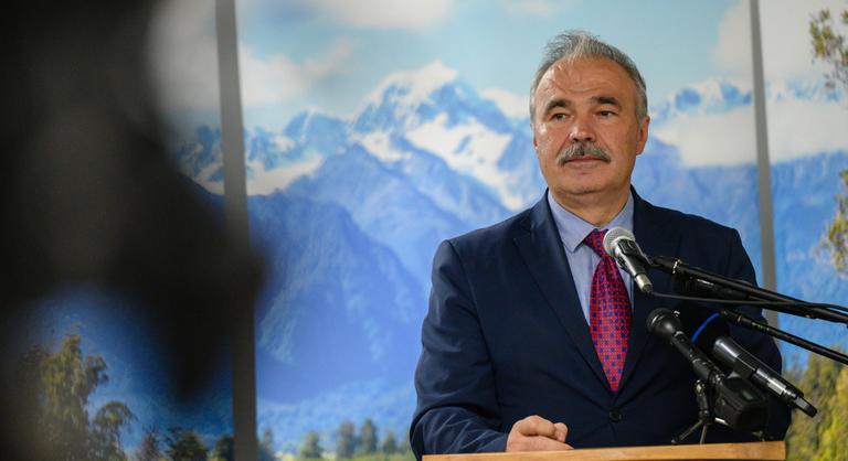 Nagy István: A legtáplálóbb étel a tej