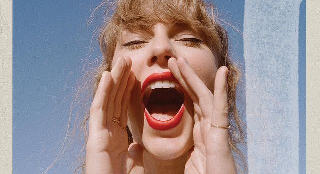 Taylor Swift világgá kürtölte, hogy újra szerelmes