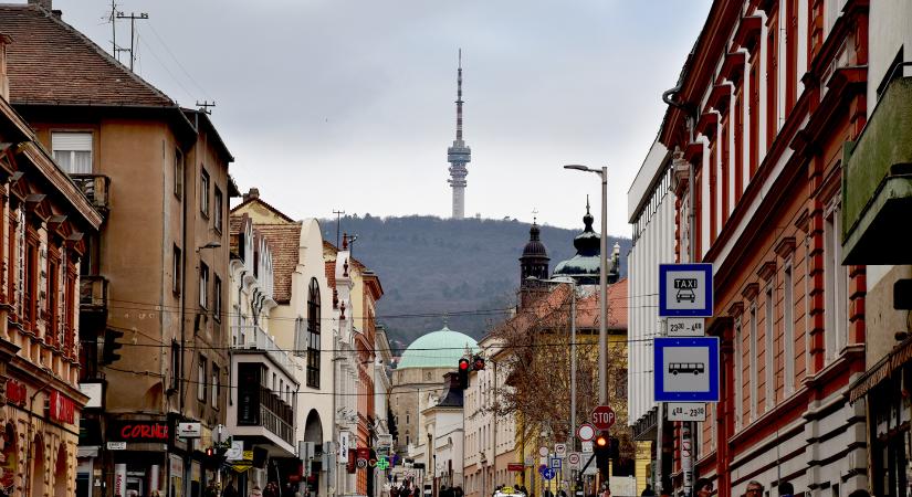 Nagyrészt erősen felhős vagy borult lesz az ég