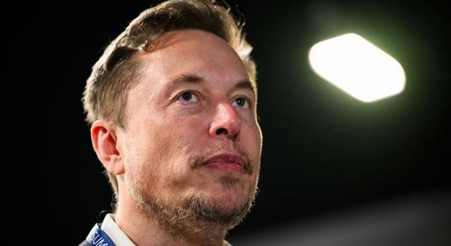 Film készül Elon Muskról: a Requiem egy álomért rendezője készíti