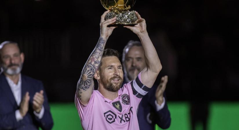 Videó: gálameccset és -estet tartottak a nyolcadik Aranylabdájával érkező Messinek