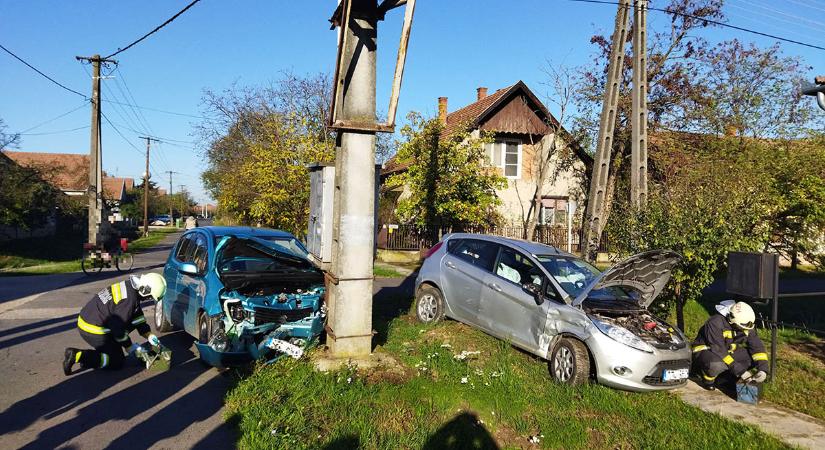 Két autó karambolozott Körösladányban
