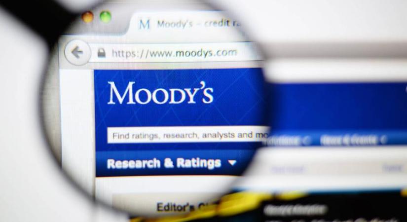 Negatívra rontotta az Egyesült Államok adósbesorolását a Moody's