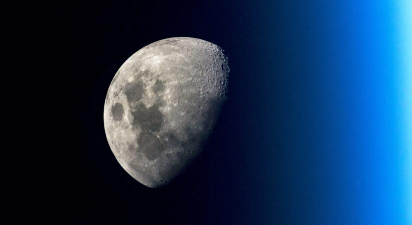 Kiderült, hogy nem is kicsit tévedtünk a Hold korát illetően