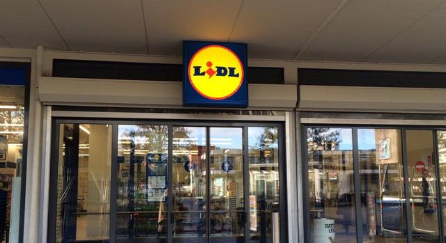 A Lidl után újabb boltok tervezik a december 24-i zárvatartást