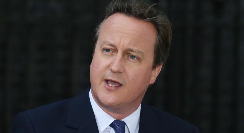 Hoppá: David Cameron visszatér
