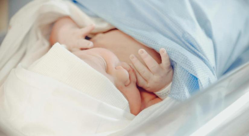 Nem volt idő kórházba menni: otthon szülte meg gyermekét egy édesanya Fejér vármegyében