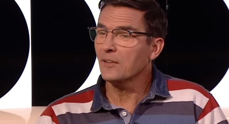 Kirúgták az ATV hírműsoraiból Gajdos Tamást