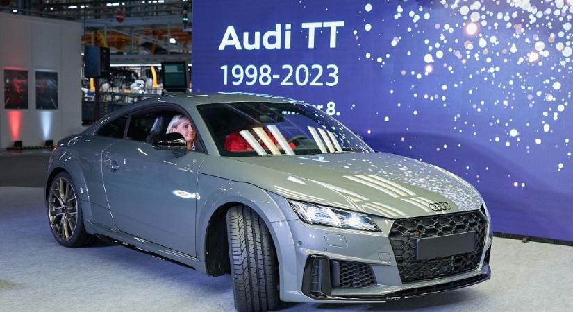Az Audi Hungariánál legördült az utolsó Audi TT a gyártósorról