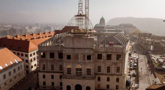 A Honvéd Főparancsnokság épületébe költözik a Hadtörténeti Intézet és Múzeum