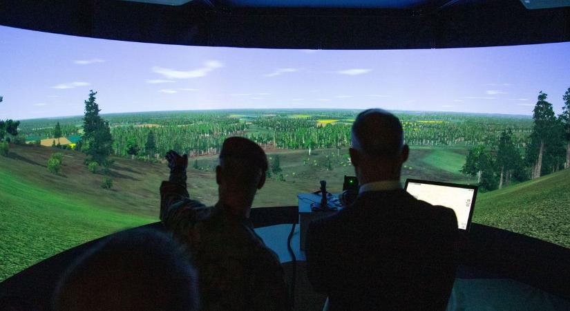 Videón a tatai Call of Duty: ezt tudják a páncélosdandár új kiképző szimulátorai
