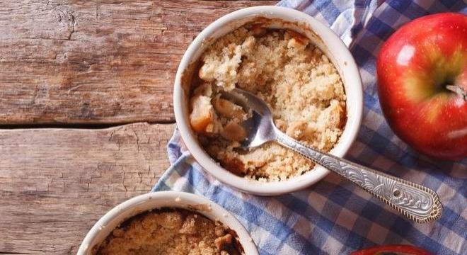 Majdnem almás pite: sült alma ropogós morzsával